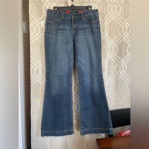 Express boot cut jeans size 8P